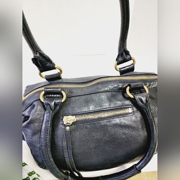 Linea Pelle  - Picture 12 of 15